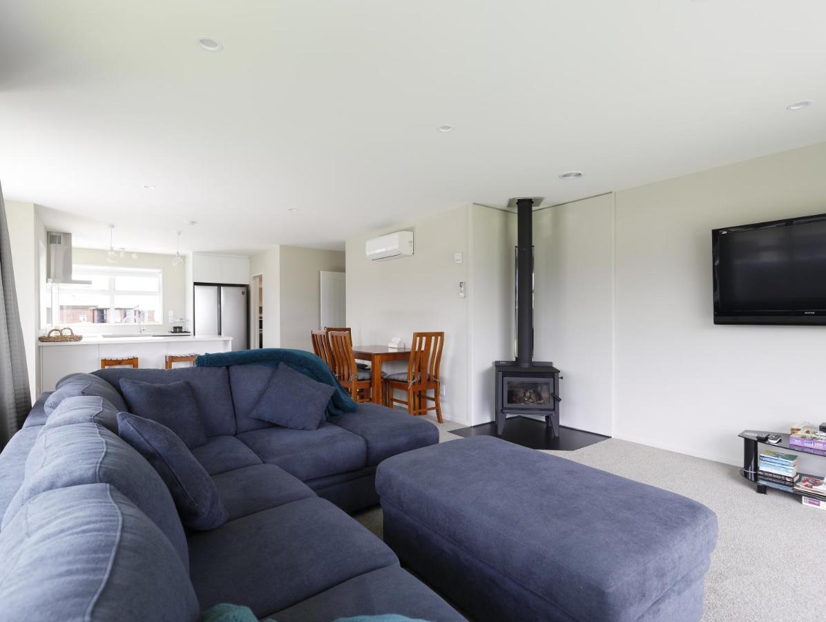 Fiordland Getaway - Te Anau Holiday Home מראה חיצוני תמונה
